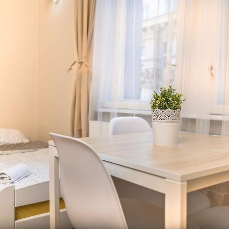 Hostel Krakowskie Klimaty מראה חיצוני תמונה