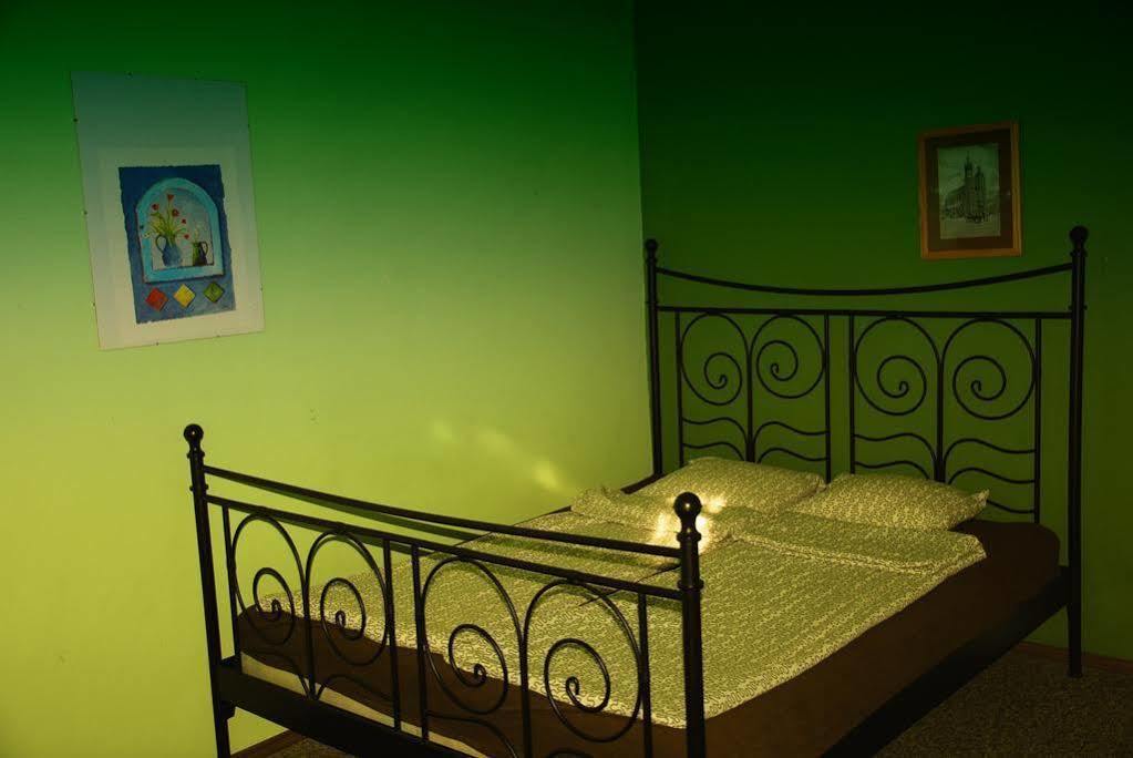 Hostel Krakowskie Klimaty מראה חיצוני תמונה